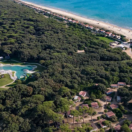 Camping Village Parco Della Gallinara 4* Anzio