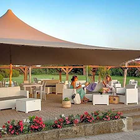 Prázdninový areál Parco Della Gallinara 4*