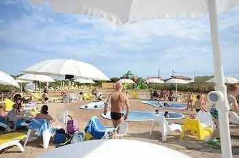 Camping Village Parco Della Gallinara 4*