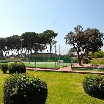 Camping Village Parco Della Gallinara 4*
