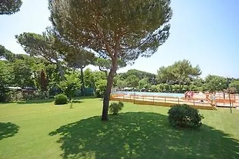 Hotel Camping Village Parco Della Gallinara