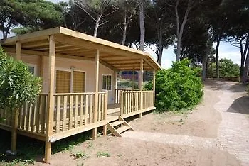 Camping Village Parco Della Gallinara 4*