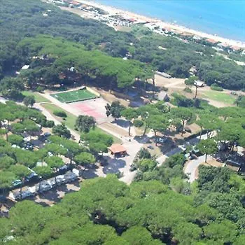 Camping Village Parco Della Gallinara Hotel